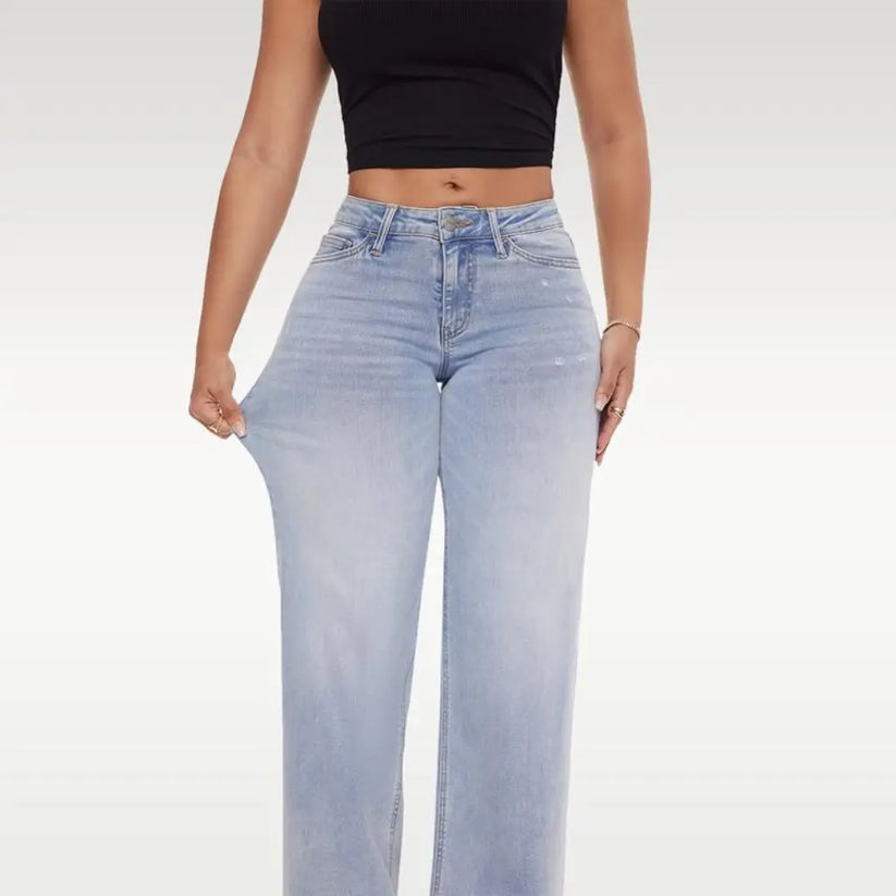 CurvyFit™ BBL jeans