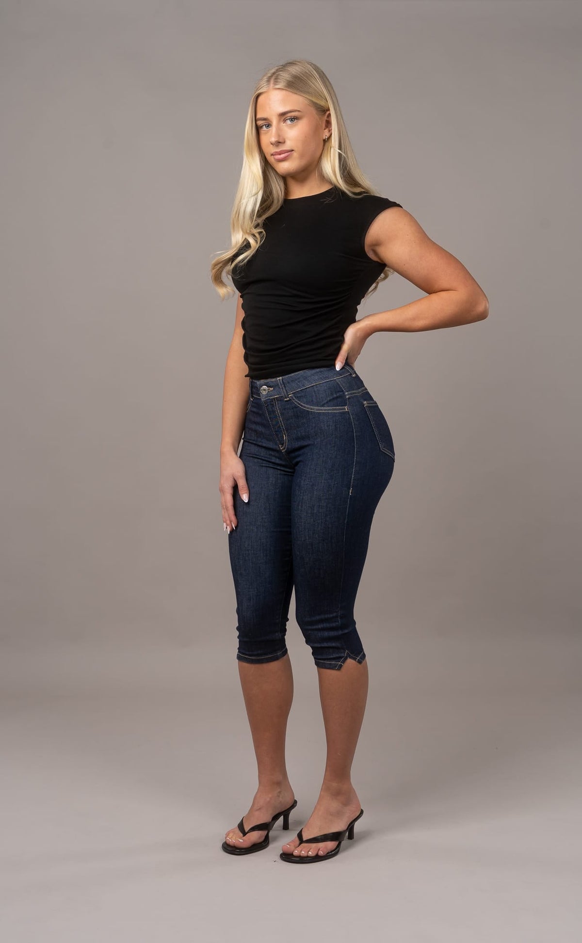Nina Capri Jeans