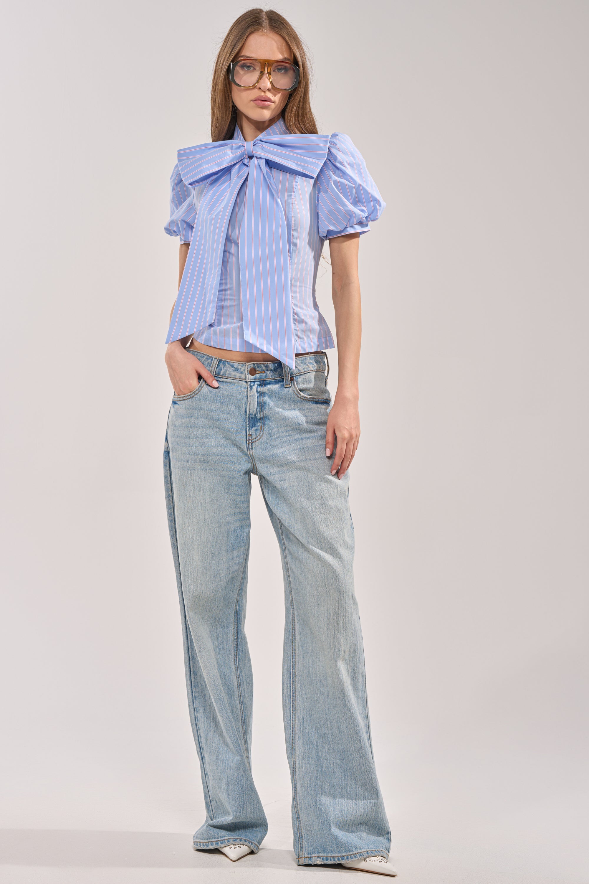 BOW DOWN SHORT SLEEVE BUTTON DOWN