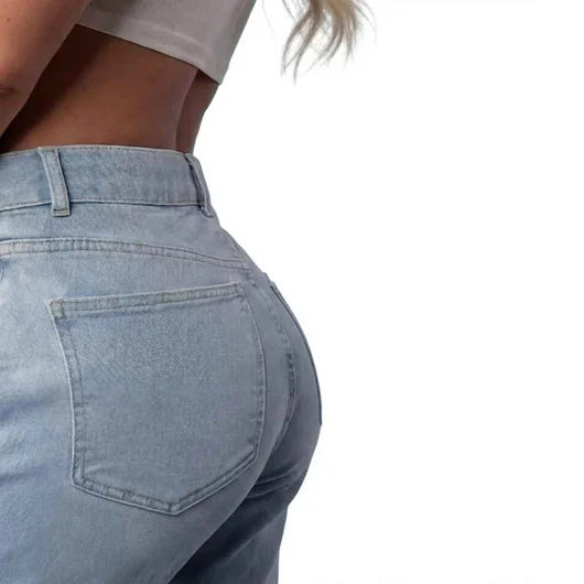 CurvyFit™ BBL jeans